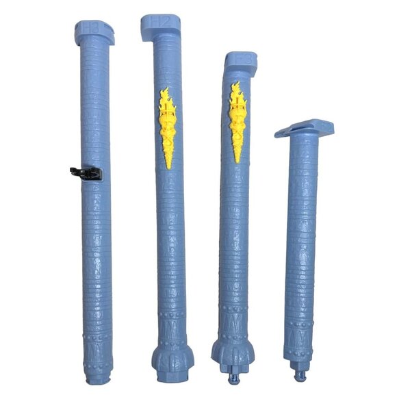 Monster High Freaky Fusion Catacombs Floor Pillars Torch Backdrops BJR18 Replace - Picture 3 of 14